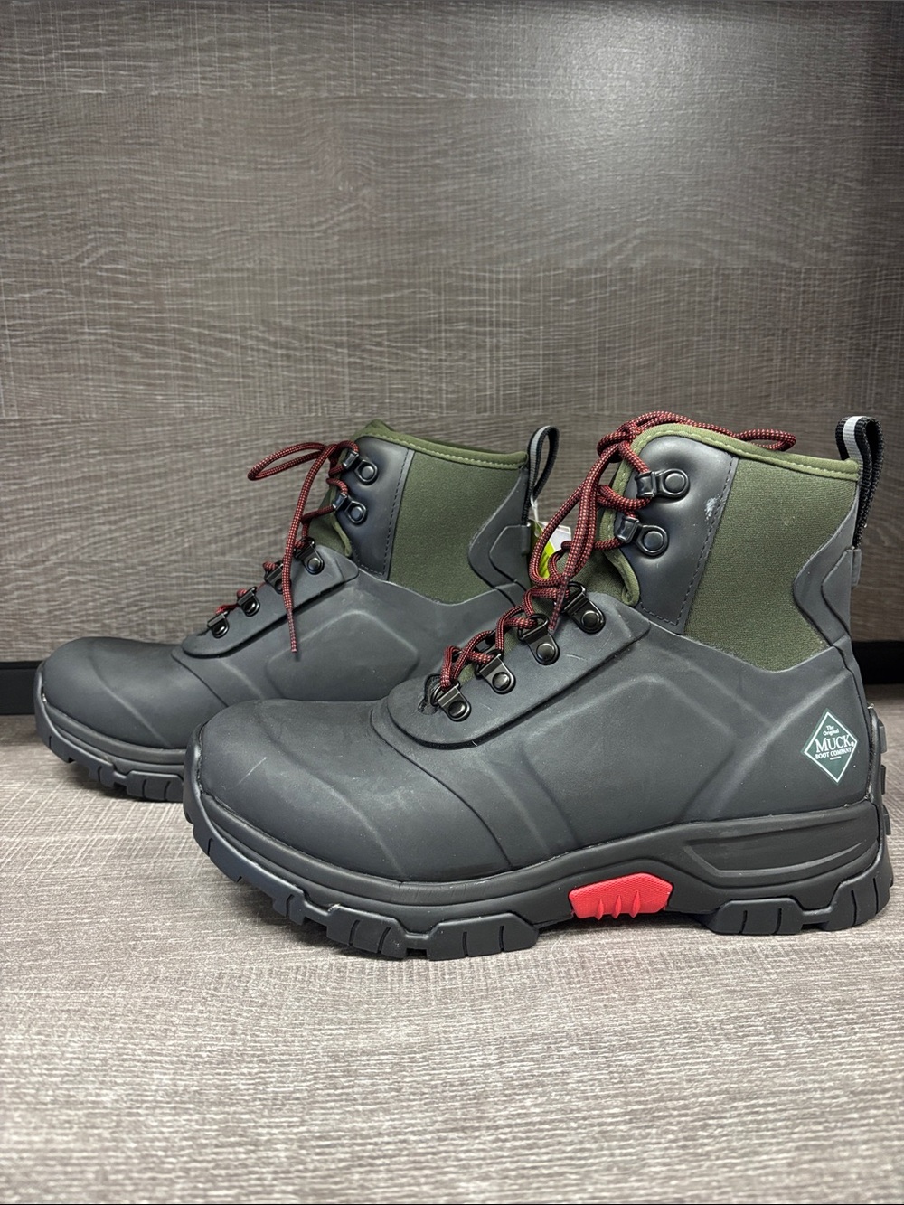 Men's Muck Apex Lace-Up Up Boot (Black) - Size 7